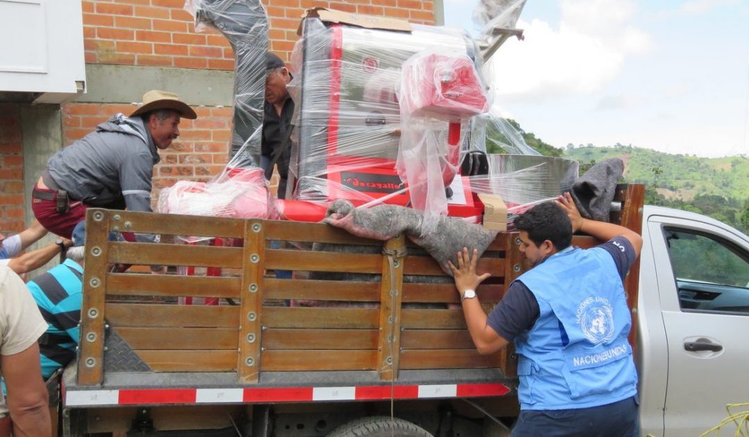 En Tuluá, excombatientes, víctimas y comunidad tostaron su primer café